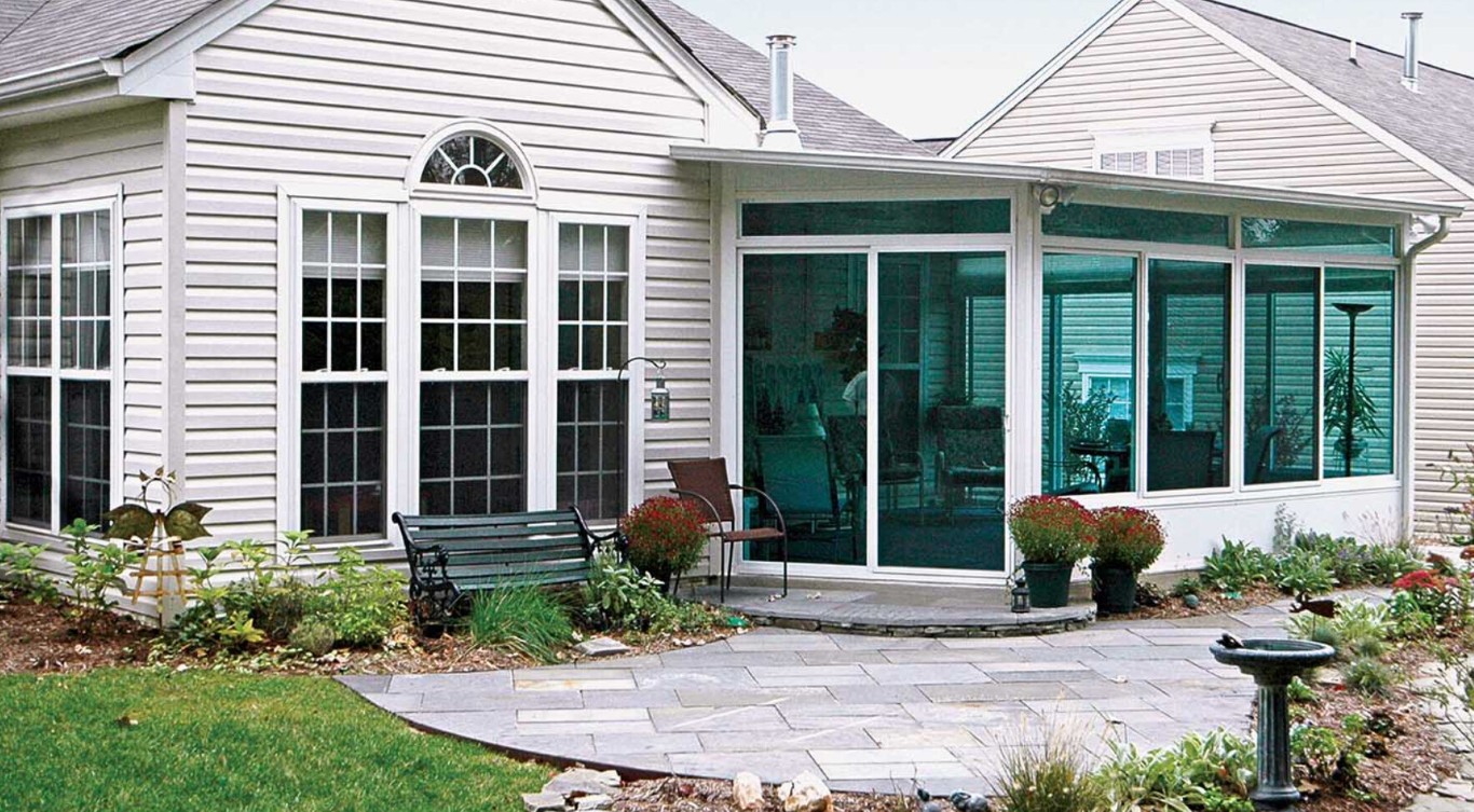 Three-season and four-season sunrooms built right in Hayward, CA