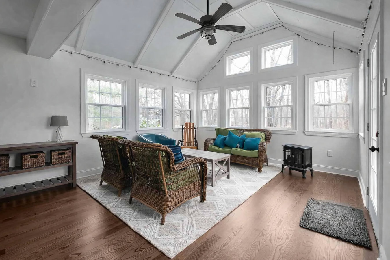 Sunroom remodeling
